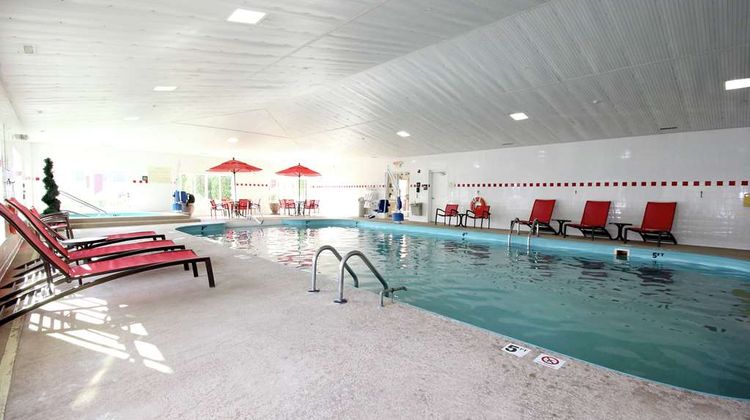Hampton Inn Sandusky Pool