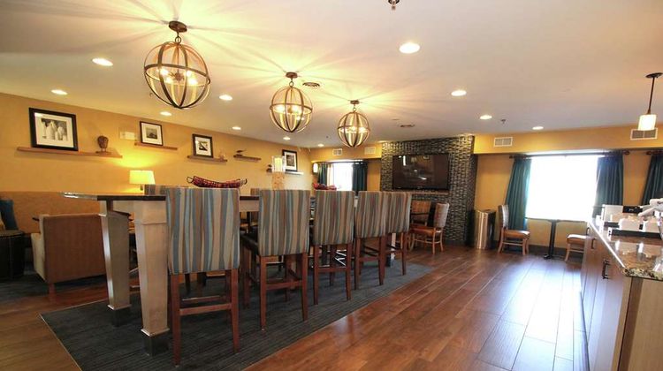 Hampton Inn Sandusky Restaurant