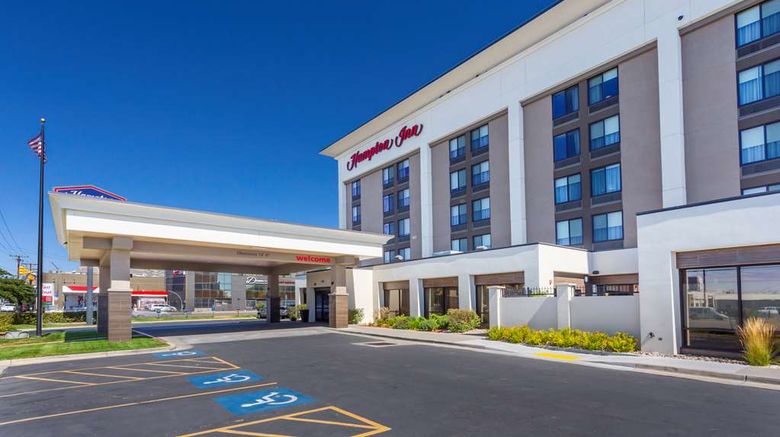 Hampton Inn Salt Lake City - Downtown Exterior. Images powered by <a href="https://iceportal.shijigroup.com" target="_blank" rel="noopener">Ice Portal</a>.