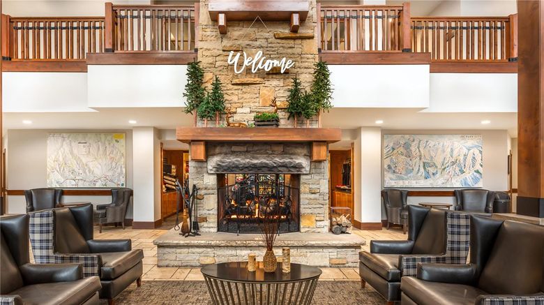 <b>Hilton Grand Vacations Sunrise Lodge Lobby</b>. Images powered by <a href="https://iceportal.shijigroup.com/" title="IcePortal" target="_blank">IcePortal</a>.