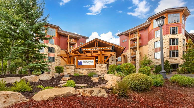 <b>Hilton Grand Vacations Sunrise Lodge Exterior</b>. Images powered by <a href="https://iceportal.shijigroup.com/" title="IcePortal" target="_blank">IcePortal</a>.