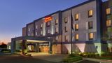 Hampton Inn & Suites Salem Exterior