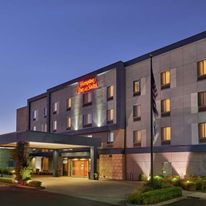 Hampton Inn & Suites Salem