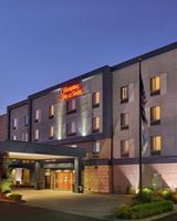Hampton Inn & Suites Salem