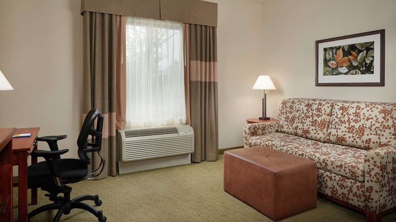 <b>Hampton Inn & Suites Salem Room</b>. Images powered by <a href="https://iceportal.shijigroup.com/" title="IcePortal" target="_blank">IcePortal</a>.