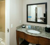Hampton Inn & Suites Arroyo Grande Room