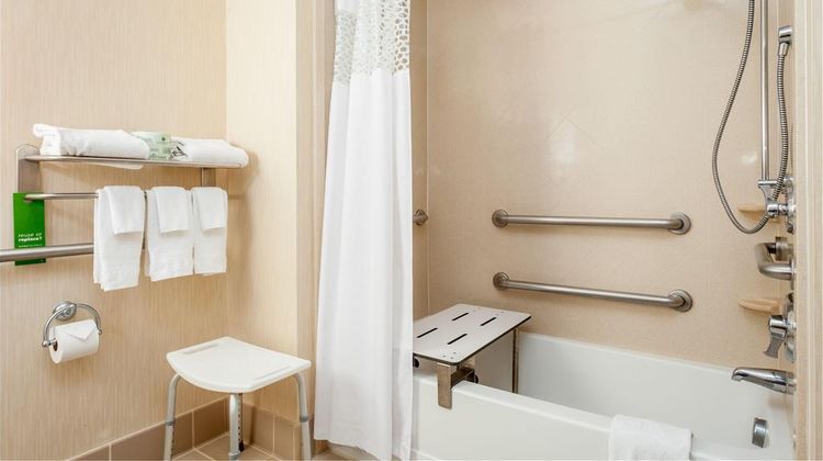 Hampton Inn & Suites Arroyo Grande Room