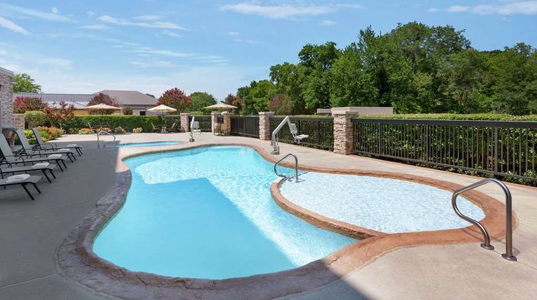 <b>Hampton Inn Sulphur Springs Pool</b>. Images powered by <a href="https://iceportal.shijigroup.com/" title="IcePortal" target="_blank">IcePortal</a>.
