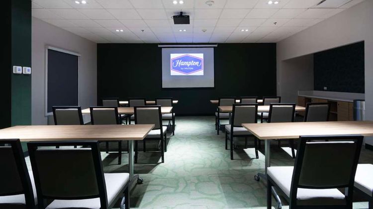 Hampton Inn by Hilton Saltillo Airport Meeting