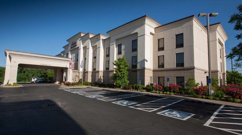 <b>Hampton Inn & Suites Stillwater Exterior</b>. Images powered by <a href="https://iceportal.shijigroup.com/" title="IcePortal" target="_blank">IcePortal</a>.