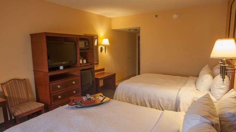 <b>Hampton Inn & Suites Stillwater Room</b>. Images powered by <a href="https://iceportal.shijigroup.com/" title="IcePortal" target="_blank">IcePortal</a>.