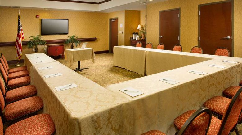 <b>Hampton Inn & Suites Stillwater Meeting</b>. Images powered by <a href="https://iceportal.shijigroup.com/" title="IcePortal" target="_blank">IcePortal</a>.