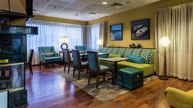 Hampton Inn Somerset Lobby