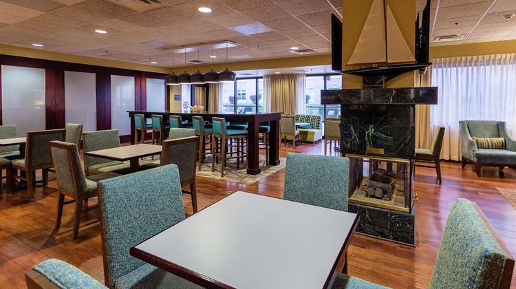 Hampton Inn Somerset Lobby
