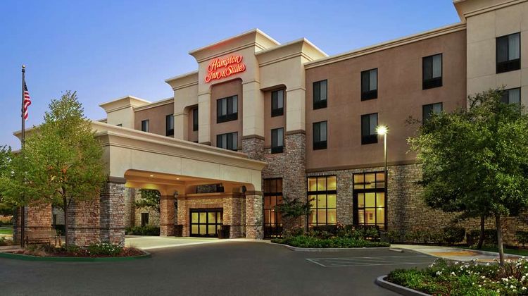 Hampton Inn & Suites West Sacramento Exterior