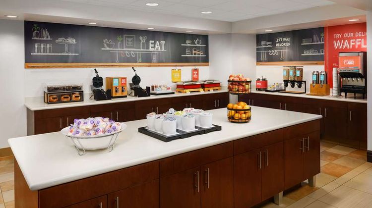Hampton Inn & Suites West Sacramento Restaurant