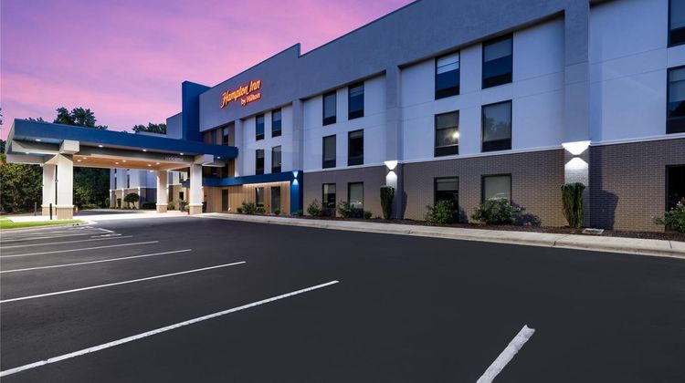 Hampton Inn Sanford Exterior