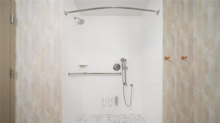 Hampton Inn & Suites Southern Pines Room