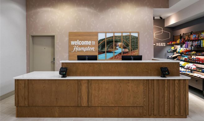 Hampton Inn & Suites Southern Pines Lobby