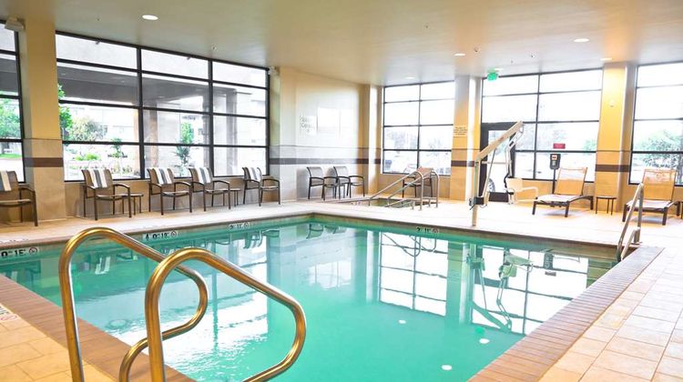 Hampton Inn & Suites Salinas Pool
