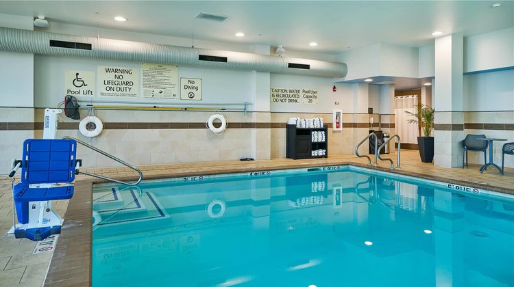 Hampton Inn & Suites Salinas Pool