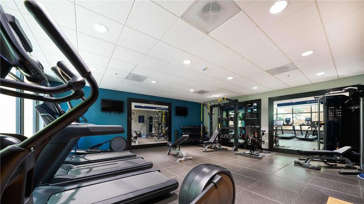 Hampton Inn & Suites Salinas Health