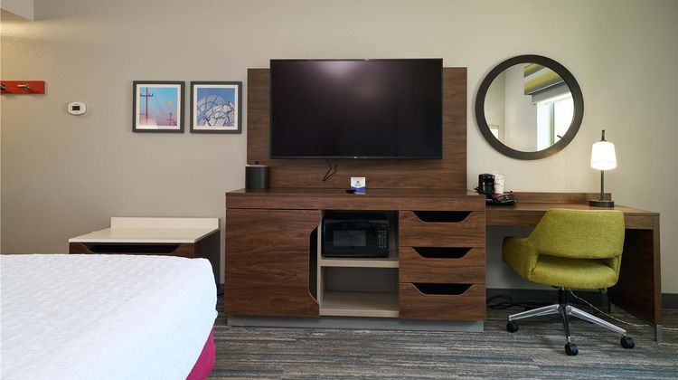 Hampton Inn & Suites Salinas Room