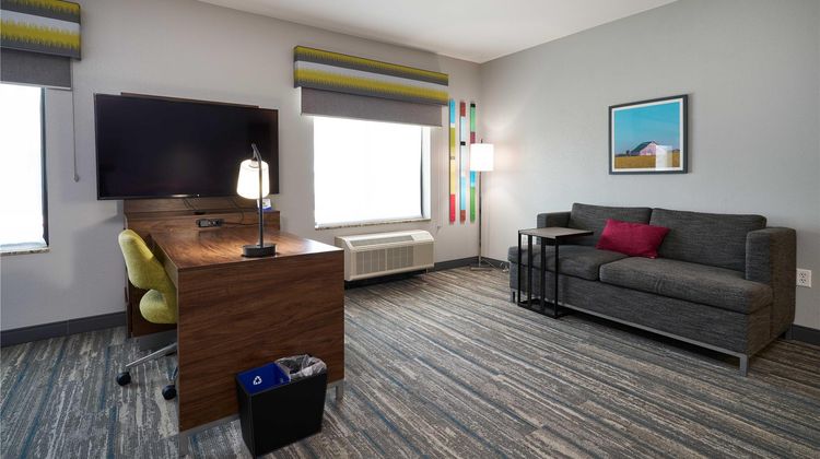 Hampton Inn & Suites Salinas Room