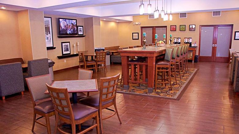 <b>Hampton Inn Sidney Restaurant</b>. Images powered by <a href="https://iceportal.shijigroup.com/" title="IcePortal" target="_blank">IcePortal</a>.
