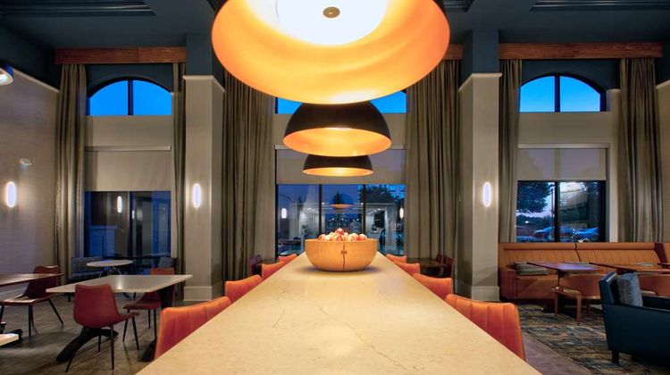 Hampton Inn & Suites Spartanburg I-26 Lobby