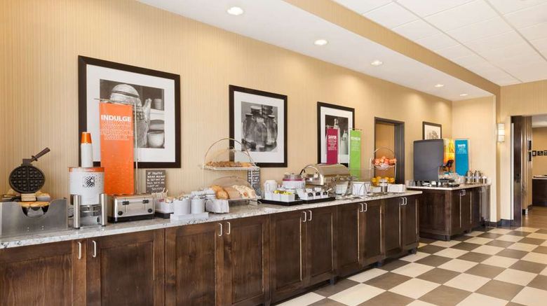 <b>Hampton Inn Spearfish Restaurant</b>. Images powered by <a href="https://iceportal.shijigroup.com/" title="IcePortal" target="_blank">IcePortal</a>.