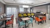 <b>Hampton Inn Springfield Lobby</b>. Images powered by <a href="https://iceportal.shijigroup.com/" title="IcePortal" target="_blank">IcePortal</a>.