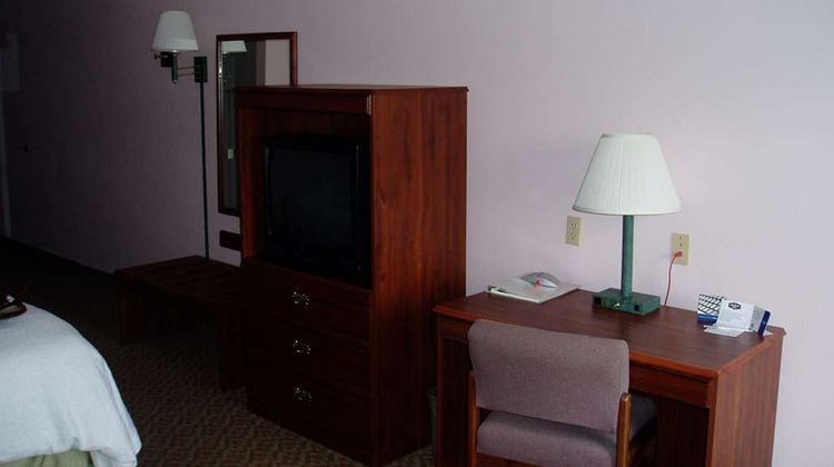 Hampton Inn Spring Hill Room