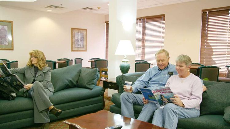 Hampton Inn Spring Hill Lobby