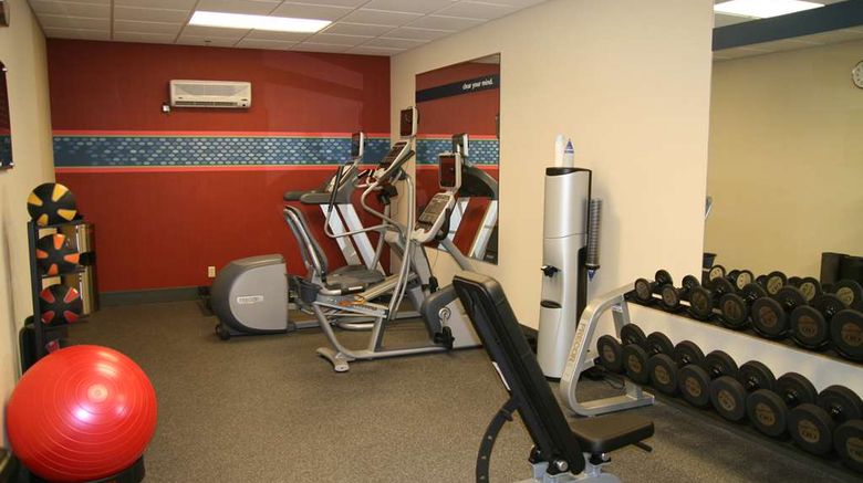 <b>Hampton Inn & Suites Springfield Health</b>. Images powered by <a href="https://iceportal.shijigroup.com/" title="IcePortal" target="_blank">IcePortal</a>.