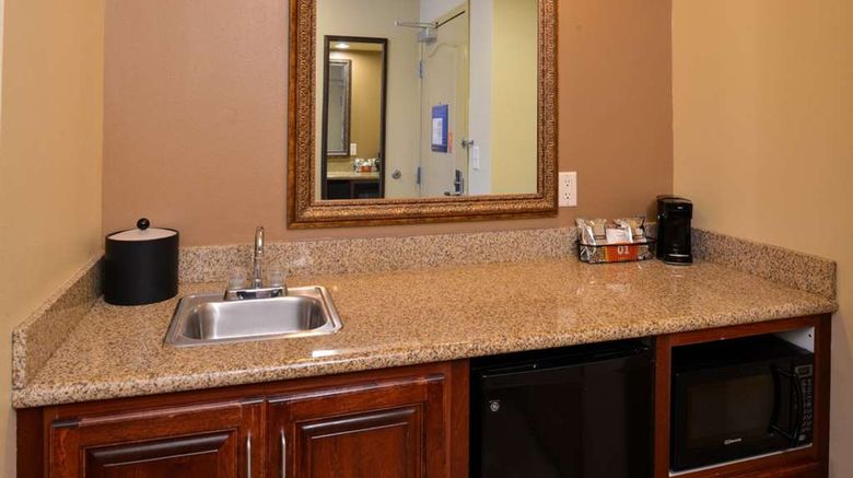 <b>Hampton Inn Lincoln Other</b>. Images powered by <a href="https://iceportal.shijigroup.com/" title="IcePortal" target="_blank">IcePortal</a>.
