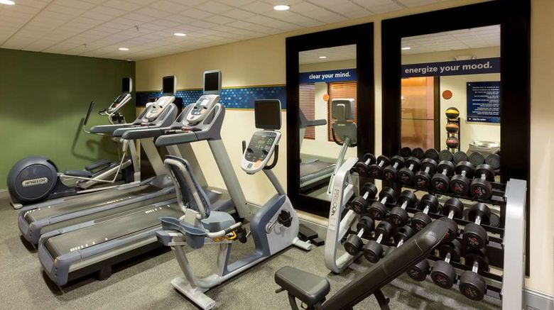 <b>Hampton Inn South Plainfield-Piscataway Health</b>. Images powered by <a href="https://iceportal.shijigroup.com/" title="IcePortal" target="_blank">IcePortal</a>.