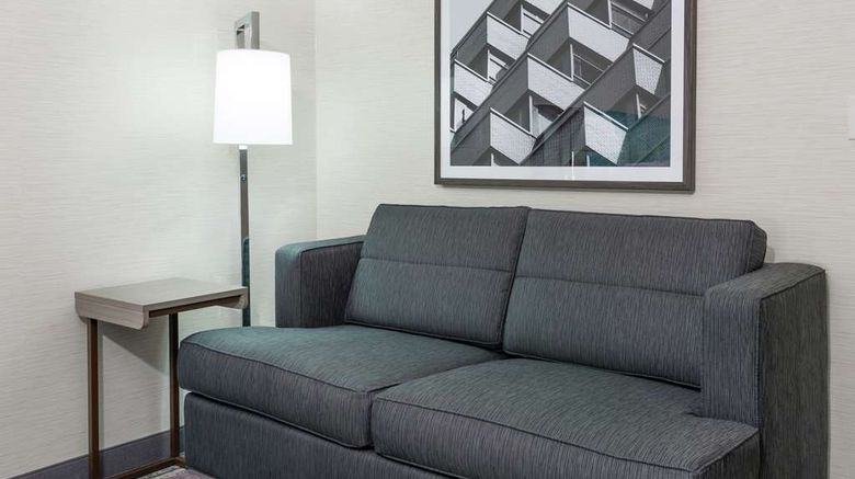 <b>Hampton Inn South Plainfield-Piscataway Room</b>. Images powered by <a href="https://iceportal.shijigroup.com/" title="IcePortal" target="_blank">IcePortal</a>.