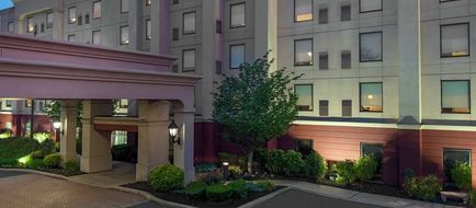 Hampton Inn South Plainfield-Piscataway Exterior