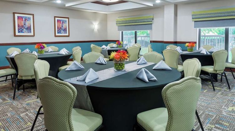 Hampton Inn South Plainfield-Piscataway Meeting