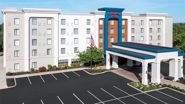 <b>Hampton Inn South Plainfield-Piscataway Exterior</b>. Images powered by <a href="https://iceportal.shijigroup.com/" title="IcePortal" target="_blank">IcePortal</a>.