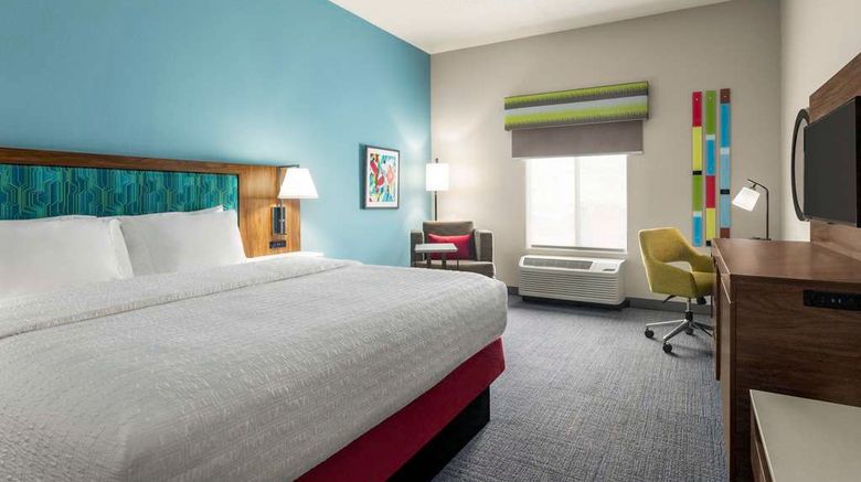 <b>Hampton Inns & Suites Springfield Room</b>. Images powered by <a href="https://iceportal.shijigroup.com/" title="IcePortal" target="_blank">IcePortal</a>.