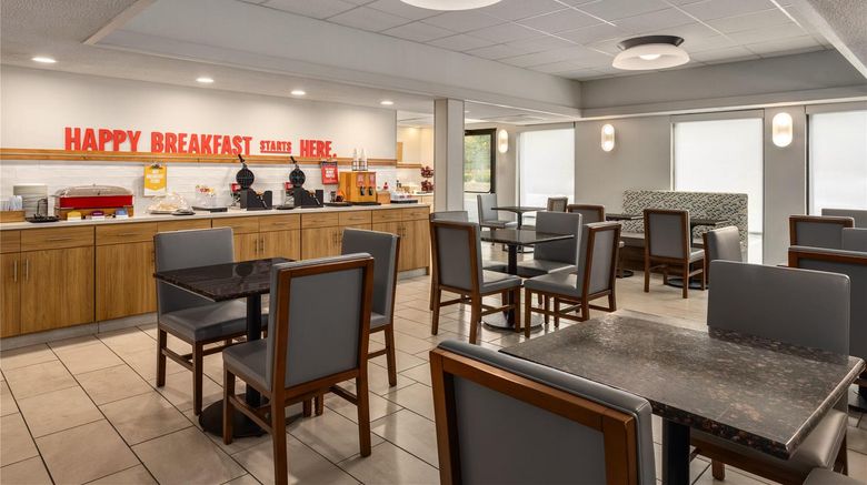 <b>Hampton Inn Springfield South Restaurant</b>. Images powered by <a href="https://iceportal.shijigroup.com/" title="IcePortal" target="_blank">IcePortal</a>.