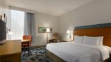 <b>Hampton Inn Springfield South Room</b>. Images powered by <a href="https://iceportal.shijigroup.com/" title="IcePortal" target="_blank">IcePortal</a>.