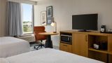<b>Hampton Inn Springfield South Room</b>. Images powered by <a href="https://iceportal.shijigroup.com/" title="IcePortal" target="_blank">IcePortal</a>.