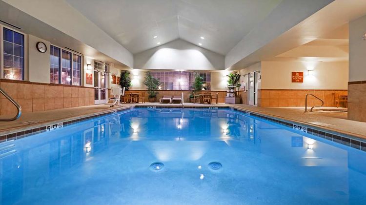 Homewood Suites by Hilton Wichita Falls Pool