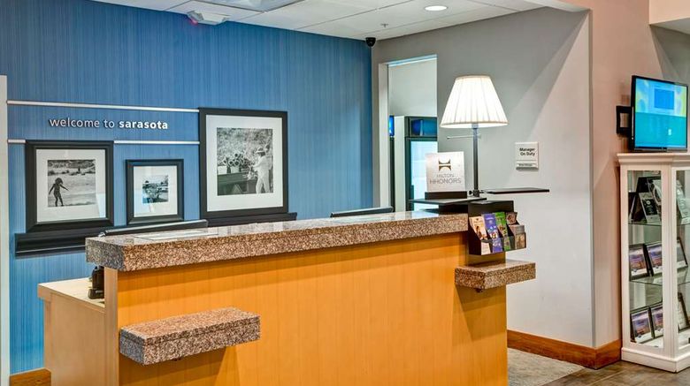 <b>Hampton Inn & Suites-Bradenton Airport Lobby</b>. Images powered by <a href="https://iceportal.shijigroup.com/" title="IcePortal" target="_blank">IcePortal</a>.