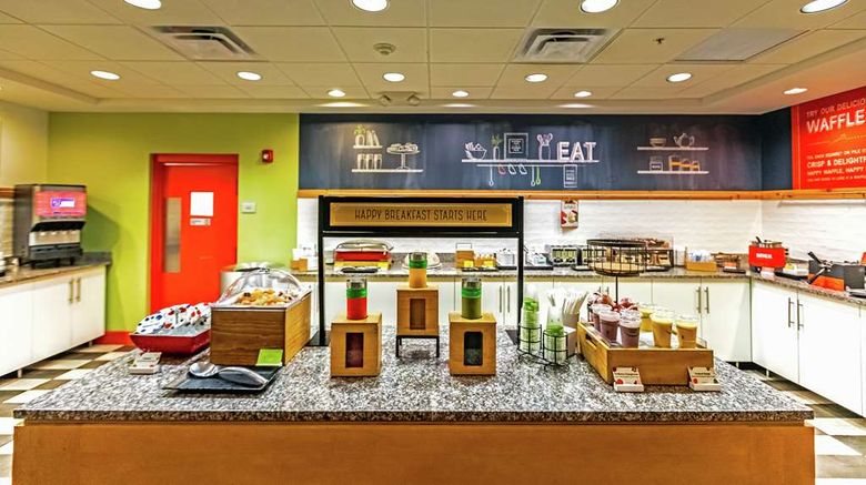 <b>Hampton Inn & Suites-Bradenton Airport Restaurant</b>. Images powered by <a href="https://iceportal.shijigroup.com/" title="IcePortal" target="_blank">IcePortal</a>.