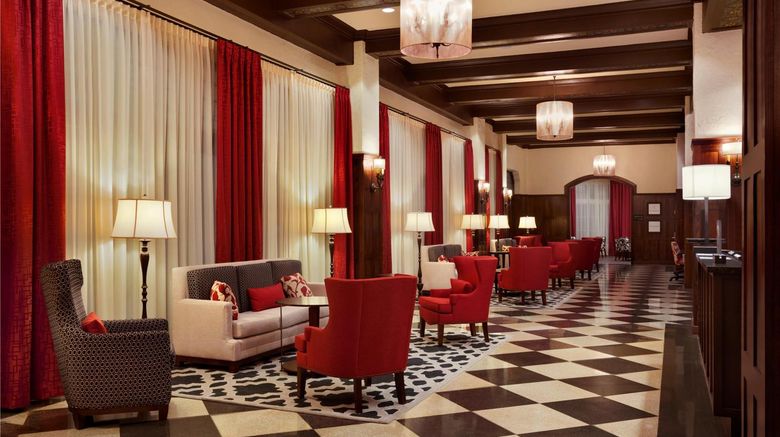 <b>Hampton Inn & Stes Dwntwn Historic Dist Lobby</b>. Images powered by <a href="https://iceportal.shijigroup.com/" title="IcePortal" target="_blank">IcePortal</a>.