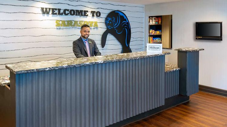 Hampton Inn & Suites Sarasota/Lakewood Lobby
